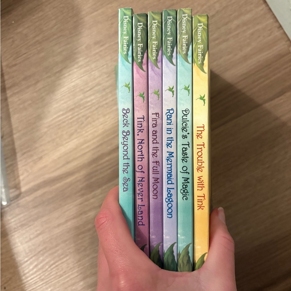 Disney Fairies Book Collection with Yellow and Pink Covers - Picture 2 of 3
